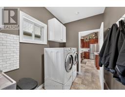 51 SNIDER CRESCENT - 13