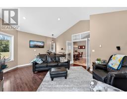 51 SNIDER CRESCENT - 25