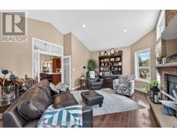 51 SNIDER CRESCENT - 26