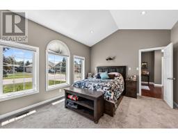 51 SNIDER CRESCENT - 9