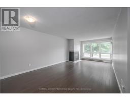 202 - 15 JACKSWAY CRESCENT - 2