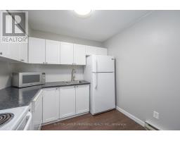 202 - 15 JACKSWAY CRESCENT - 7
