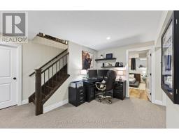 14 MAYAPPLE CRESCENT - 31