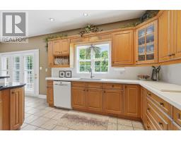1796 GAINSBOROUGH ROAD - 20