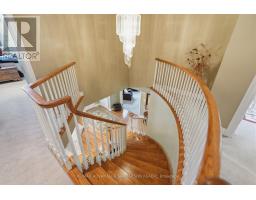 1796 GAINSBOROUGH ROAD - 34