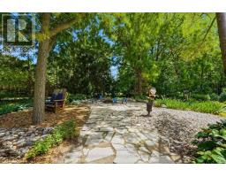 1796 GAINSBOROUGH ROAD - 38