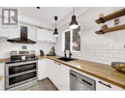 92 - 230 CLARKE ROAD - 9