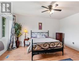 17 - 925 LAWSON ROAD - 19