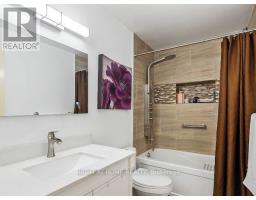 17 - 925 LAWSON ROAD - 24