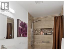 17 - 925 LAWSON ROAD - 25