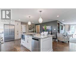 3 - 50 FIDDLERS GREEN ROAD - 11