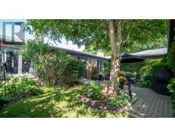 3 - 50 FIDDLERS GREEN ROAD - 3