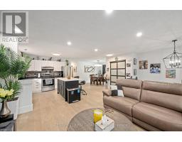 902 RAILTON AVENUE - 2