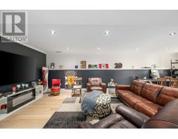 902 RAILTON AVENUE - 20