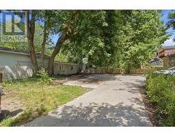 960 RICHMOND STREET - 29