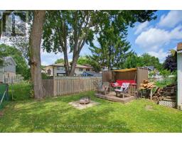 581 DEVERON CRESCENT - 37