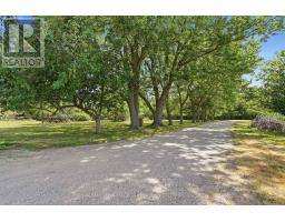 1502 WINTER DRIVE - 43