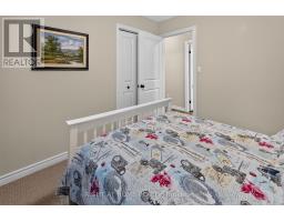 2 NOBLE LANE - 22