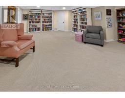 2 NOBLE LANE - 33