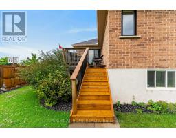 2 NOBLE LANE - 41
