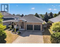 43 MAPLERIDGE CRESCENT - 1