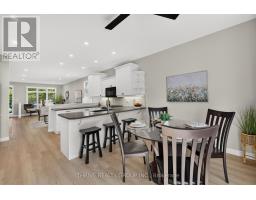 43 MAPLERIDGE CRESCENT - 15