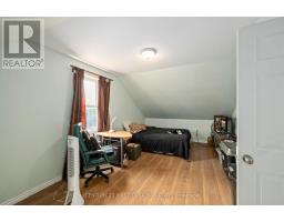 90 GILES STREET - 14