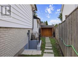 55 ARCHER CRESCENT - 38