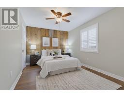189 GIBSON CRESCENT - 13