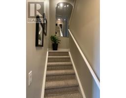 46 - 374 FRONT STREET - 23