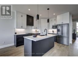 77 - 383 DAVENTRY WAY - 16