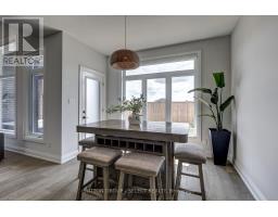 77 - 383 DAVENTRY WAY - 21