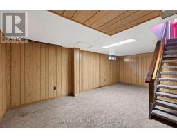 90 DUNKIRK DRIVE - 22