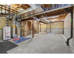 1942 BLOOM CRESCENT - 14