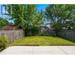 1942 BLOOM CRESCENT - 20