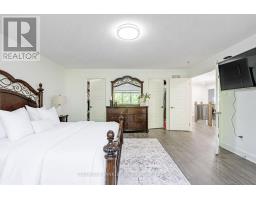 2202 TRIPP DRIVE - 25