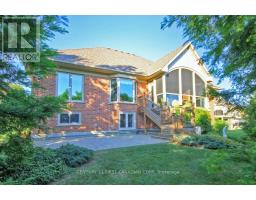 581 PLANE TREE DRIVE - 44