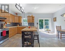 17 JACKLIN COURT - 22