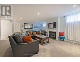 17 JACKLIN COURT - 25