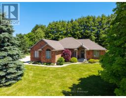 61 ABERDEEN DRIVE - 46