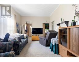64 LINWOOD STREET - 8