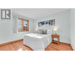 305 ANDOVER DRIVE - 17