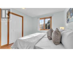 305 ANDOVER DRIVE - 18