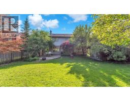 305 ANDOVER DRIVE - 23