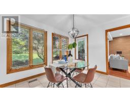 305 ANDOVER DRIVE - 9