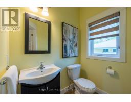 2580 DUNDAS STREET - 19