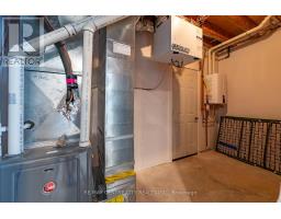 2580 DUNDAS STREET - 32
