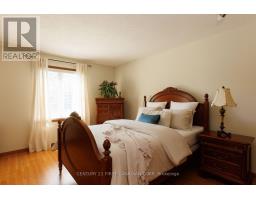 255 DEVERON CRESCENT - 21