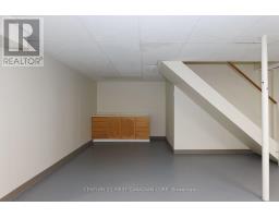 255 DEVERON CRESCENT - 28