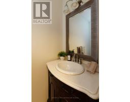 255 DEVERON CRESCENT - 36